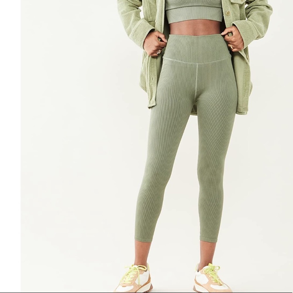 Good American Essentials Seamless Ribbed Leggings Agave Green